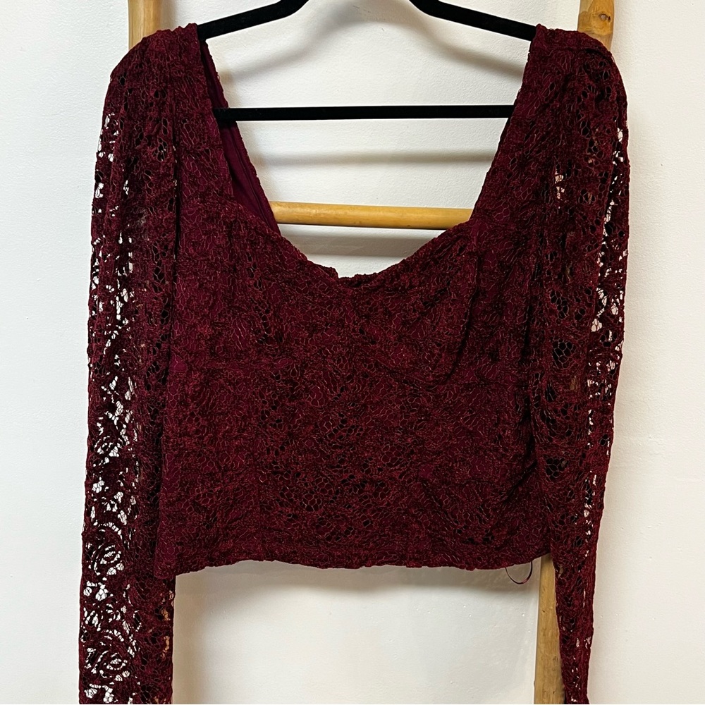 NWT Anthropologie burgundy /deep red lace sweetheart neckline top - Picture 6 of 10